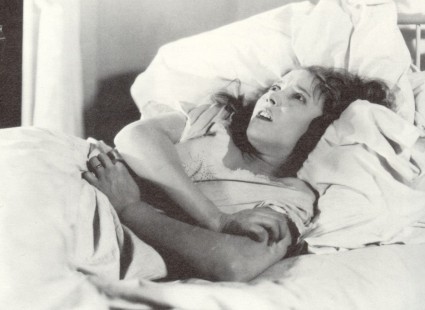 Bessie Love in Human Wreckage